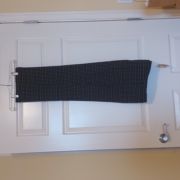 Lynn Ritchie Cropped Flare Hem Pant - Picture 2 of 8